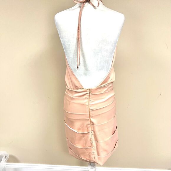Elenir Ferrera Peach Halter Dress - Picture 5 of 7